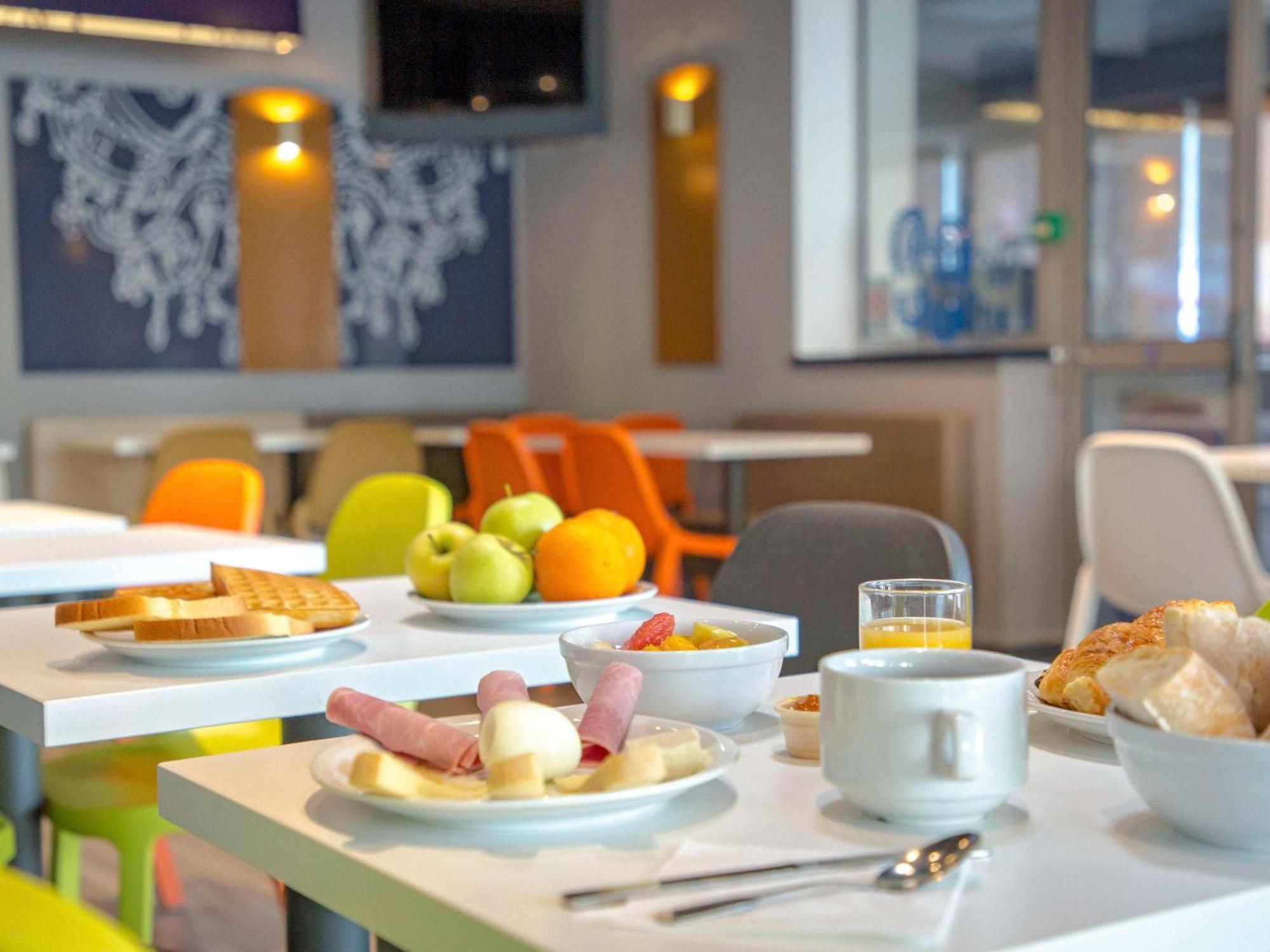 Ibis Budget Aubagne Paluds Agora Exterior foto