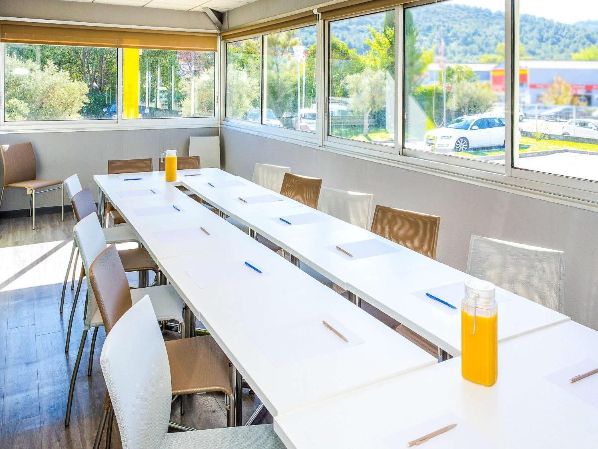 Ibis Budget Aubagne Paluds Agora Exterior foto